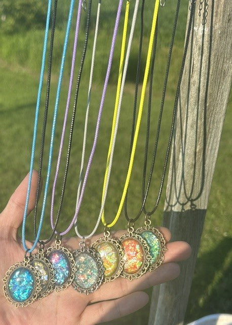 Collier époxy pailleté